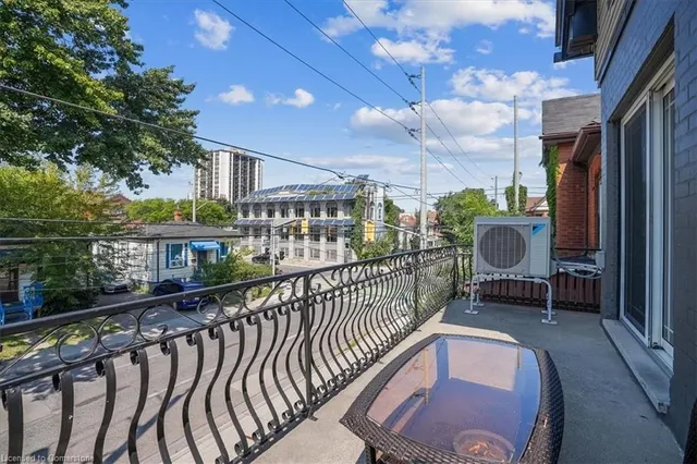 Additional image 18 of 146 Catharine St