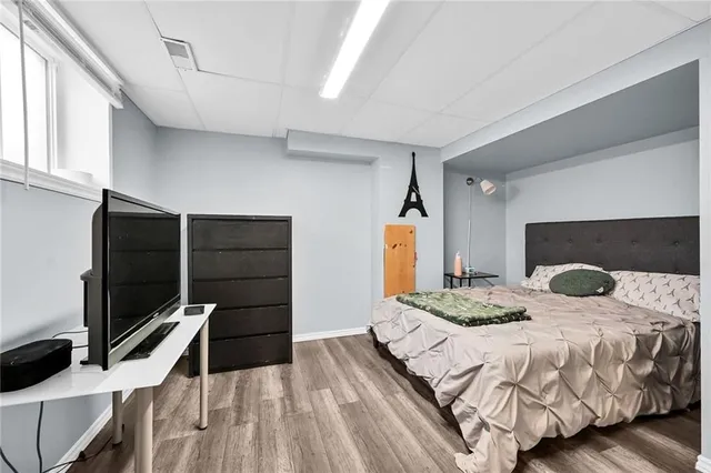 Additional image 36 of 5 RIDELL Cres