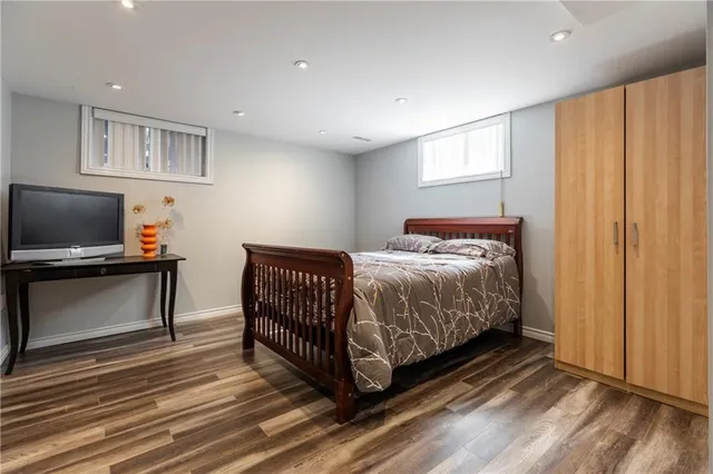 Additional image 38 of 317 GLENHOLME Ave