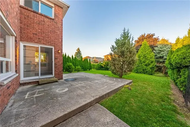 Additional image 48 of 494 DICENZO Dr