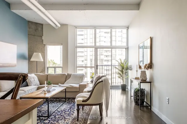 Additional image 23 of 66 Bay St Unit 612