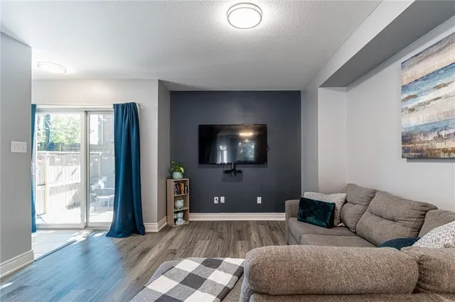 Additional image 16 of 1328 UPPER SHERMAN Ave Unit 9