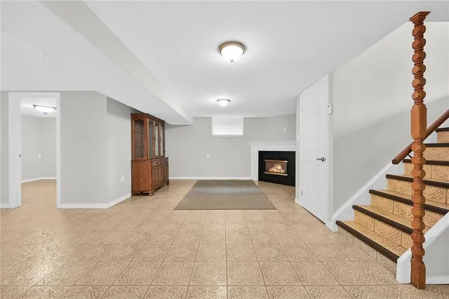 Additional image 28 of 81 SUMMERLEA Dr