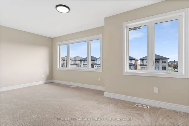 Additional image 14 of 33 Hampshire Pl