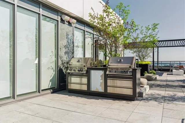 Additional image 24 of 212 KING WILLIAM St Unit 612