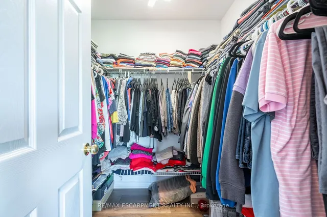 Additional image 18 of 39 Wilbur Dr