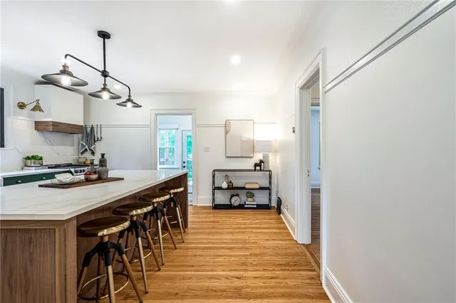 Additional image 22 of 111 LAKE AVENUE Dr