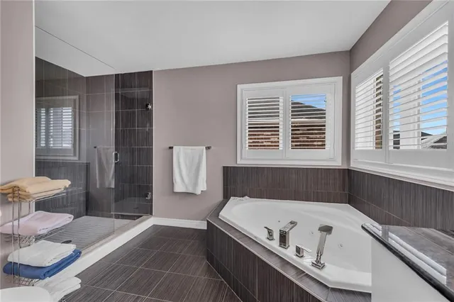 Additional image 29 of 211 VINTON Rd