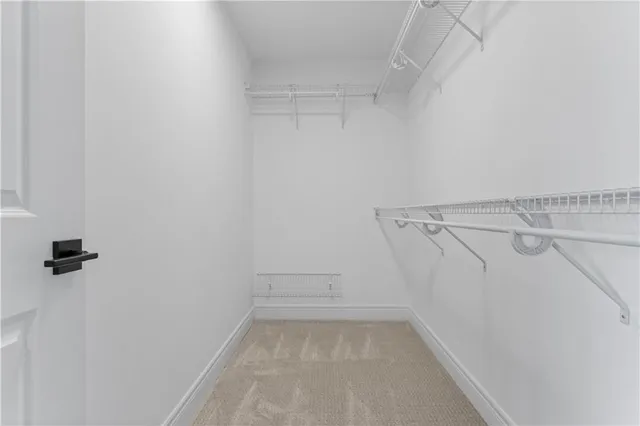 Additional image 22 of 33 HAMPSHIRE Pl