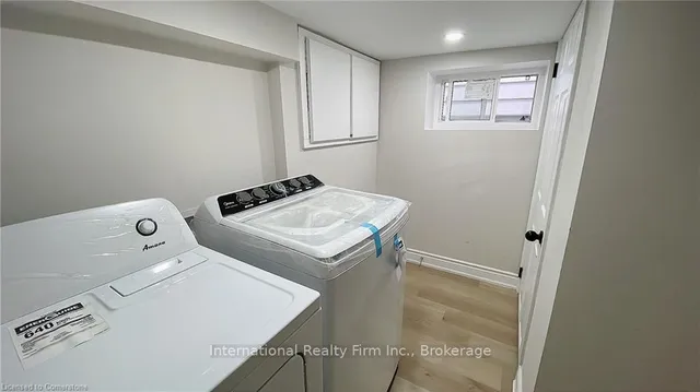 Additional image 24 of 32 Vansitmart Ave