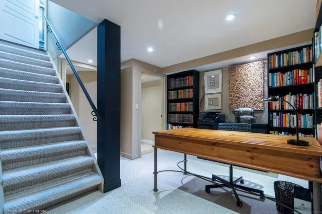 Additional image 30 of 858 Montgomery Dr