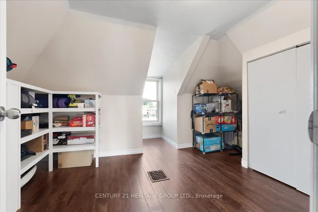 Additional image 30 of 29 ST. MATTHEWS Ave