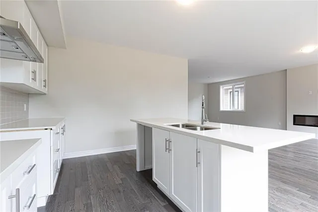 Additional image 10 of 57 BLACKBIRD Way