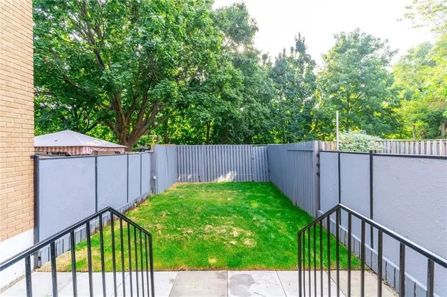 Additional image 20 of 74 WOODMAN Dr