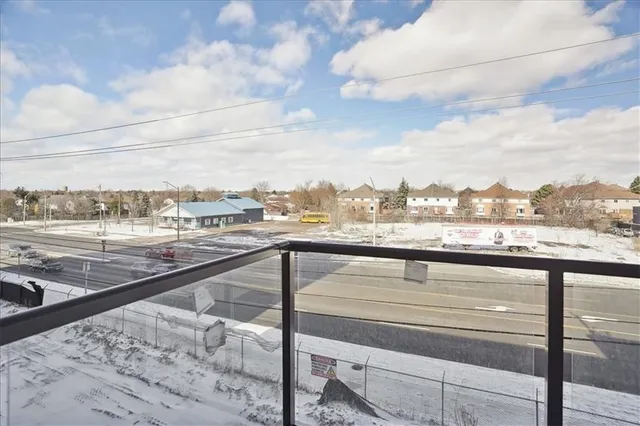 Additional image 33 of 450 DUNDAS St Unit 308