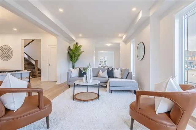 Additional image 15 of 121 CITTADELLA Blvd