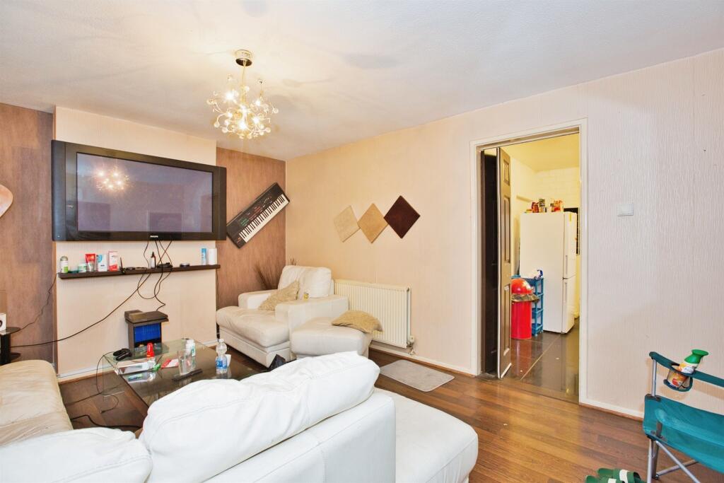 Additional image 11 of St. Johns Road, Yeovil