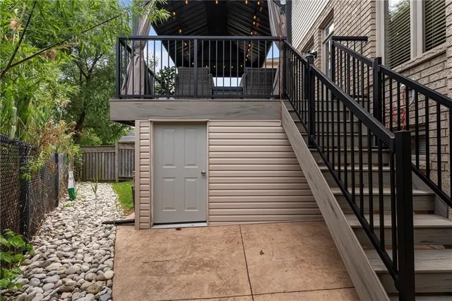 Additional image 35 of 575 STONEHENGE Dr