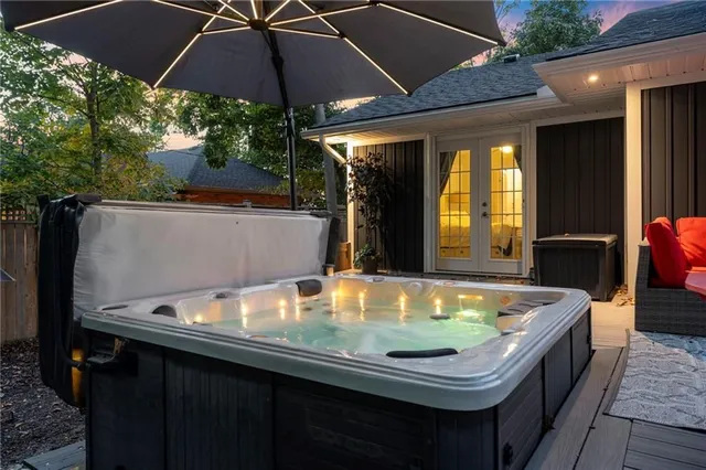 Additional image 29 of 240 PARKSIDE Dr