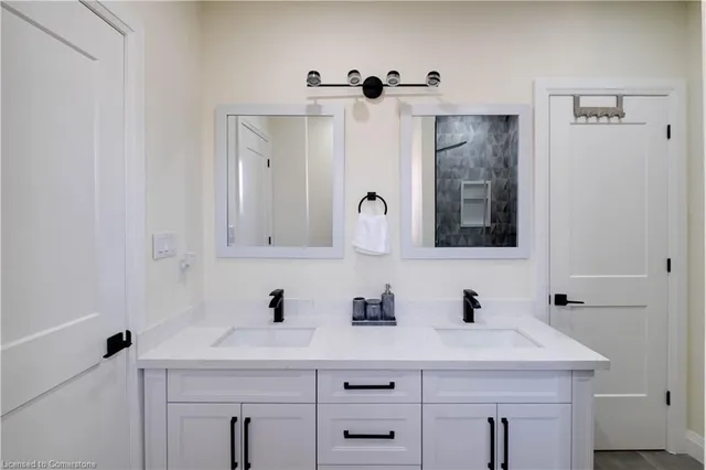 Additional image 44 of 117 Highland Rd