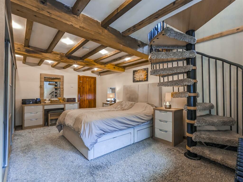 Additional image 6 of Hollin Lane, Rossendale