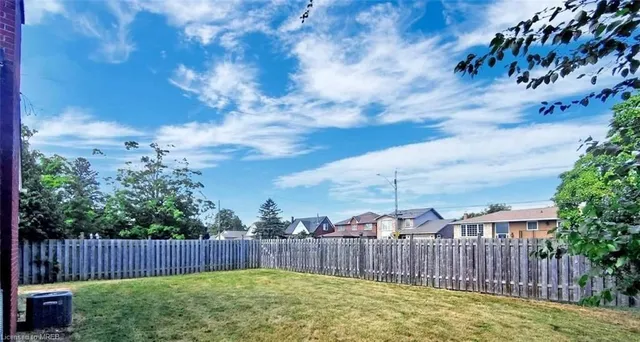 Additional image 7 of 103 Chester Ave