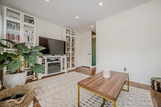 Additional image 22 of 450 HERKIMER St