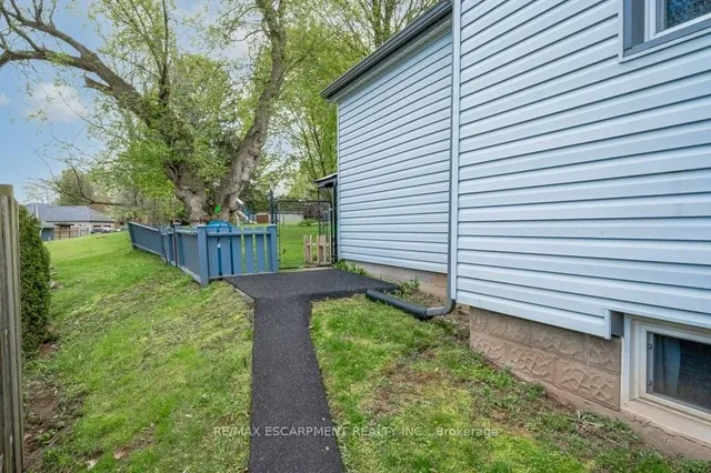 Additional image 22 of 925 Highway 6