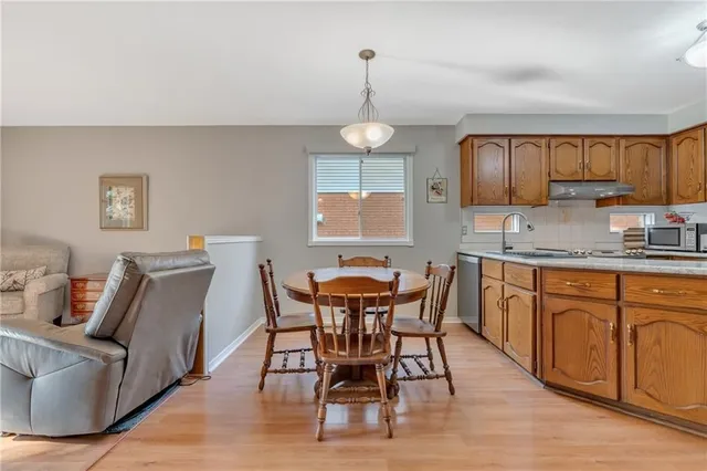 Additional image 15 of 95 FIRST Rd