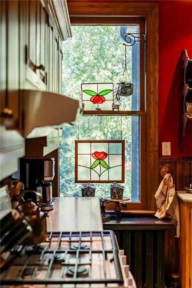 Additional image 16 of 80 STANLEY Ave