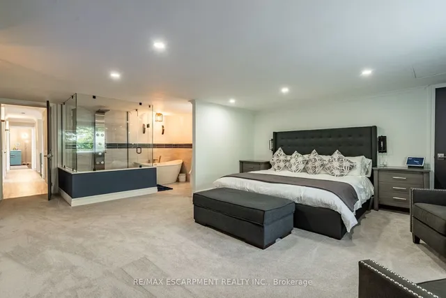 Additional image 18 of 16 Noble Kirk Dr