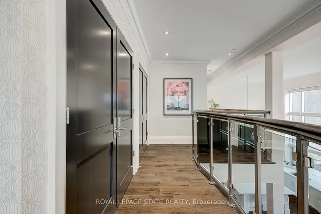 Additional image 24 of 397 King St Unit 215