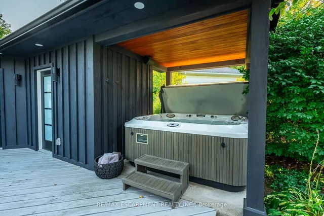 Additional image 34 of 97 Overdale Ave