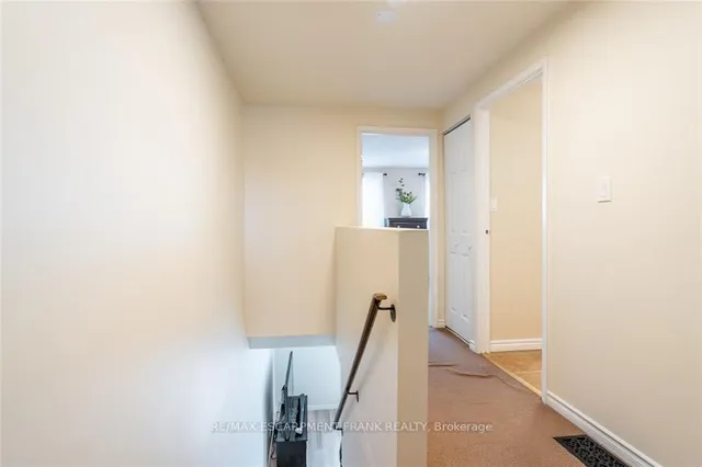 Additional image 20 of 1115 Paramount Dr Unit 103