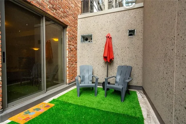 Additional image 14 of 150 MAIN St Unit 316