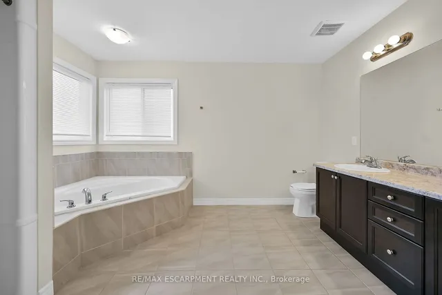 Additional image 23 of 408 Dalgleish Tr