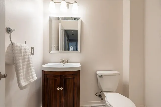 Additional image 14 of 117 LAURENDALE Ave