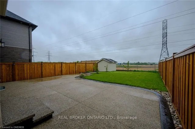 Additional image 33 of 428 Dalgleish Tr