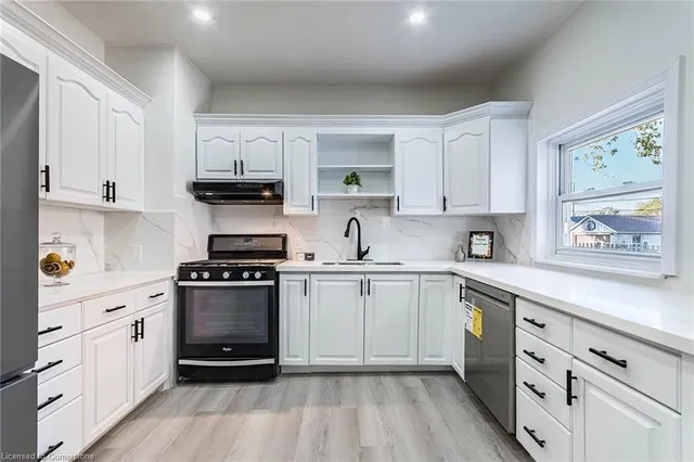 Additional image 17 of 135 East Ave