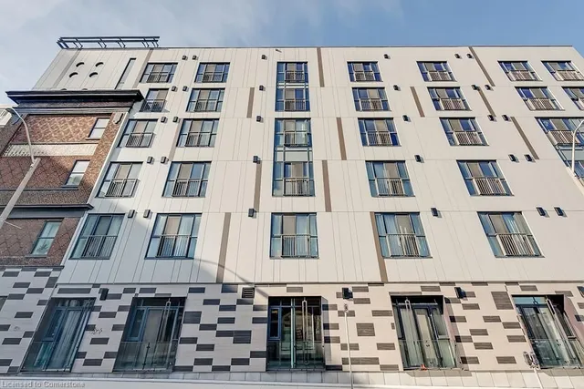 Additional image 17 of 121 King St Unit 106