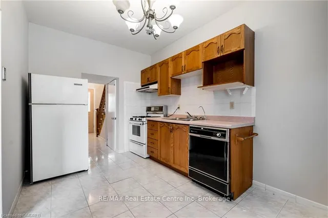 Additional image 12 of 40 GREIG St