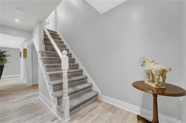 Additional image 35 of 524 CALDER St