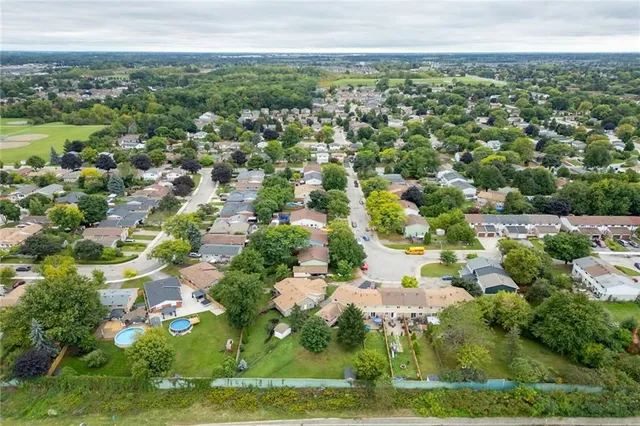 Additional image 21 of 50 GOLDEN ORCHARD Dr