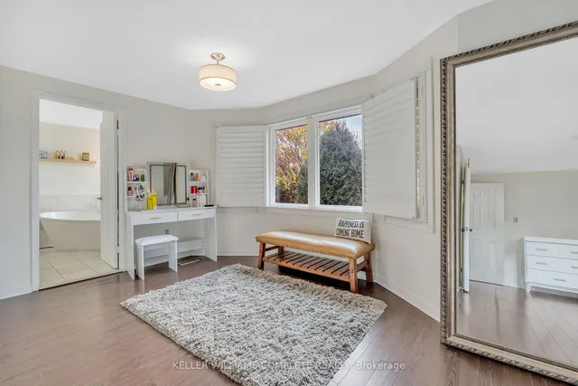 Additional image 17 of 196 Amberly Blvd