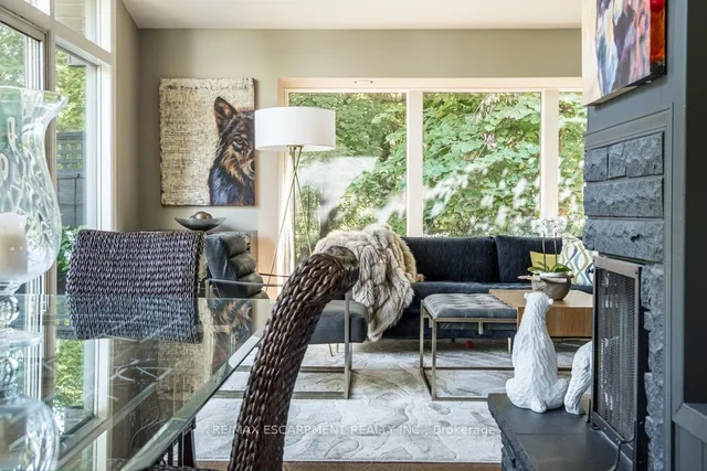 Additional image 12 of 858 Montgomery Dr