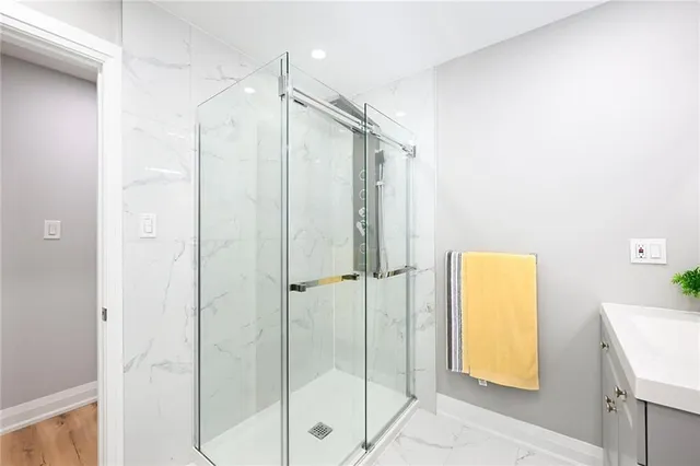Additional image 31 of 12 SOLOMON Cres