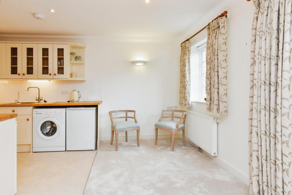Additional image 8 of Chantry Court, Westbury