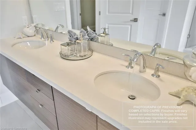 Additional image 11 of 87 Aquasanta Cres