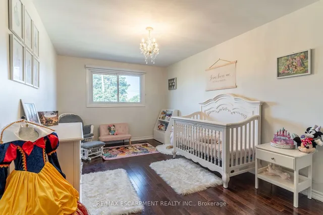 Additional image 33 of 59 REGENT Ave