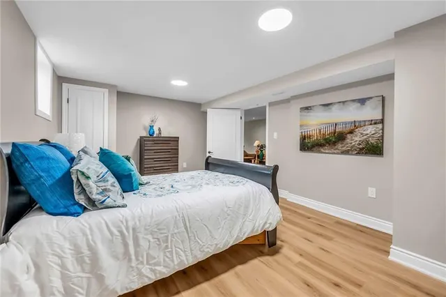 Additional image 41 of 165 BELLINGHAM Dr